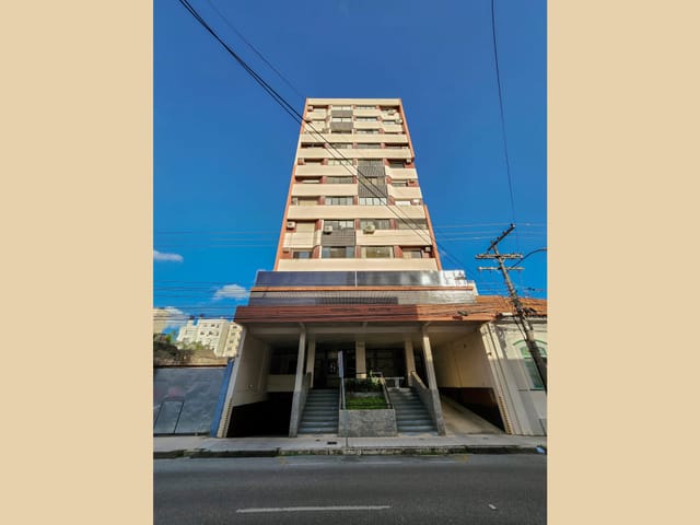 Apartamento com 74m² 1 quarto e 1 banheiro, à venda, no bairro Centro em Pelotas