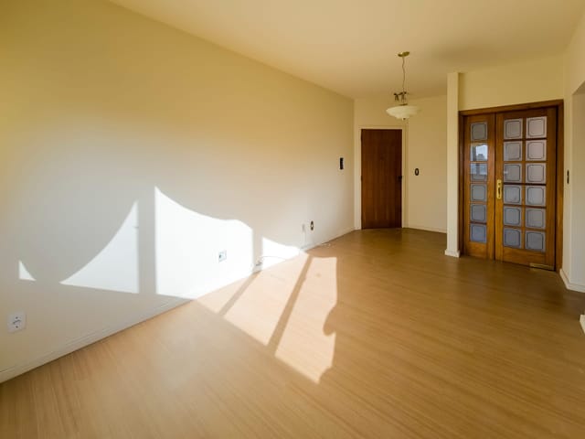 Apartamento com 74m² 1 quarto e 1 banheiro, à venda, no bairro Centro em Pelotas