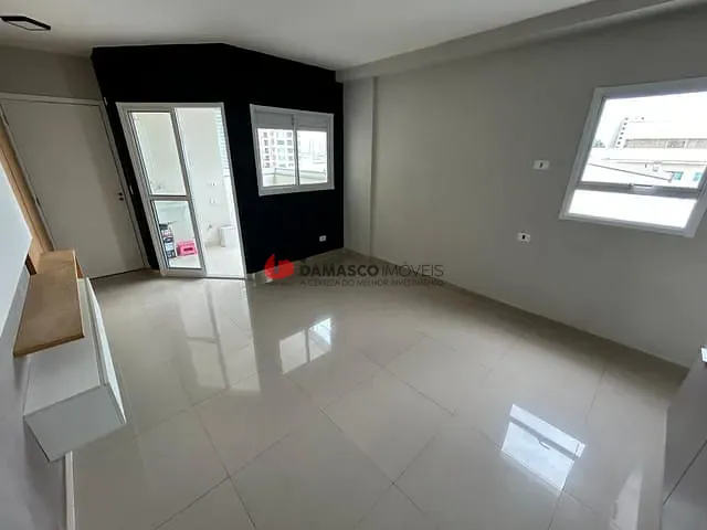 Apartamento 2 quartos e 1 banheiro, para alugar, no bairro Parque das Nações em Santo André