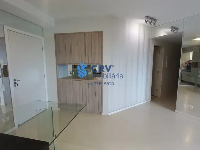 Apartamento 3 quartos e 2 banheiros, para alugar, no bairro Andrade em Londrina