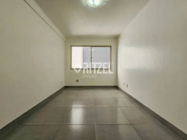 Apartamento 1 quarto e 1 banheiro, para alugar, no bairro Centro em Novo Hamburgo