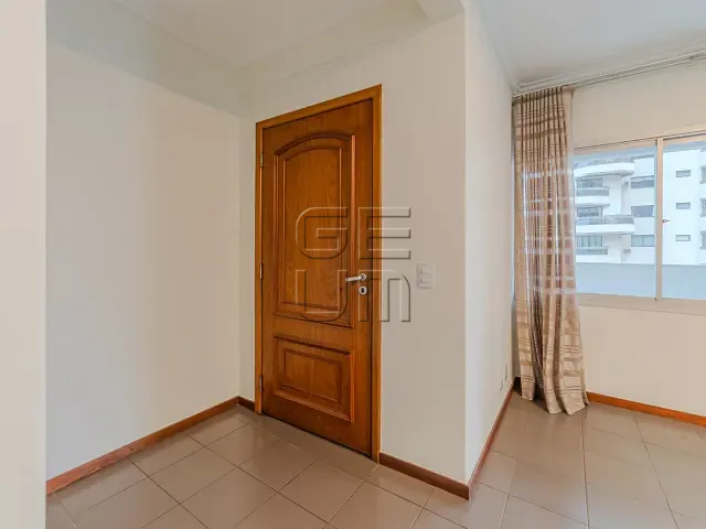 Apartamento com 398m² 4 quartos e 4 banheiros, à venda, no bairro Centro em Londrina