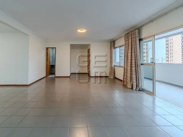 Apartamento com 398m² 4 quartos e 4 banheiros, à venda, no bairro Centro em Londrina