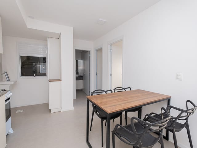 Apartamento com 63m² 2 quartos e 1 banheiro, para alugar, no bairro São Gonçalo em Pelotas