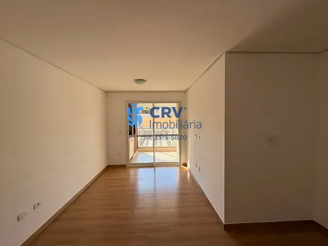 Apartamento 3 quartos e 2 banheiros, para alugar, no bairro Centro em Londrina