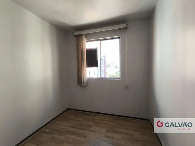 Apartamento 2 quartos e 1 banheiro, para alugar, no bairro Vila Izabel em Curitiba