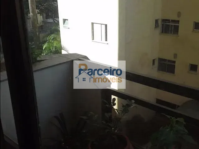 Apartamento com 98m² 3 quartos e 1 banheiro, à venda, no bairro Vila Regente Feijó em São Paulo
