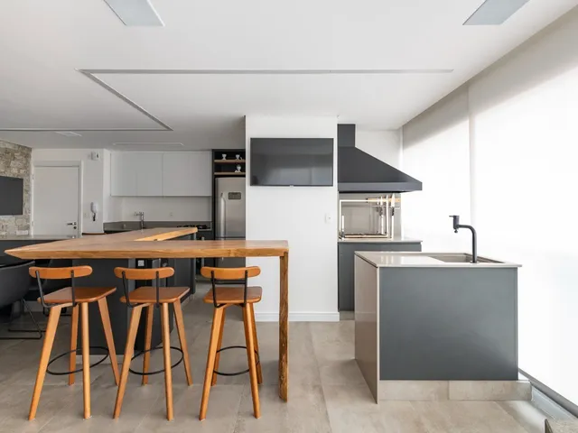 Apartamento 1 quarto e 2 banheiros, para alugar, no bairro Vila Olímpia em São Paulo