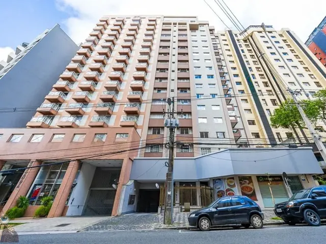 Apartamento 3 quartos e 3 banheiros, à venda, no bairro Centro em Curitiba