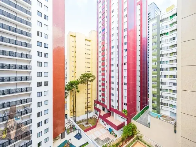 Apartamento 3 quartos e 2 banheiros, à venda, no bairro Centro em Curitiba