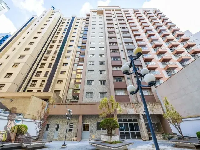 Apartamento 3 quartos e 2 banheiros, à venda, no bairro Centro em Curitiba