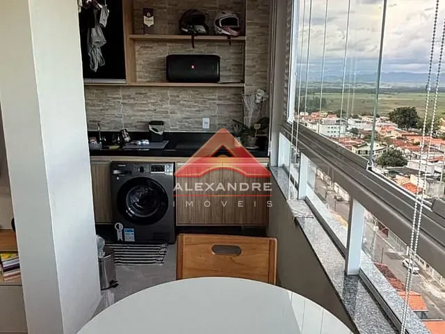 Apartamento com 64m² 2 quartos e 1 banheiro, à venda, no bairro Jardim Ismênia em São José dos Campos