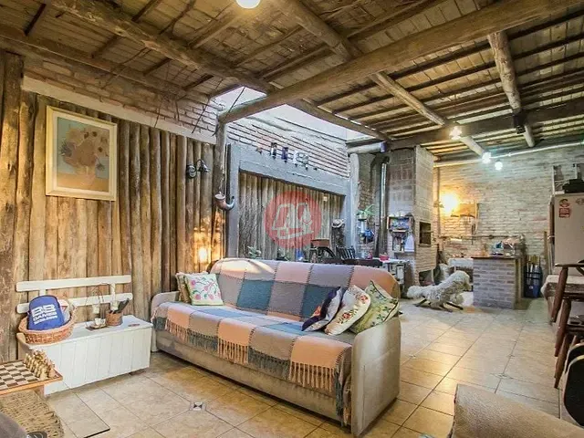 Apartamento com 174m² 3 quartos e 2 banheiros, à venda, no bairro Menino Deus em Porto Alegre