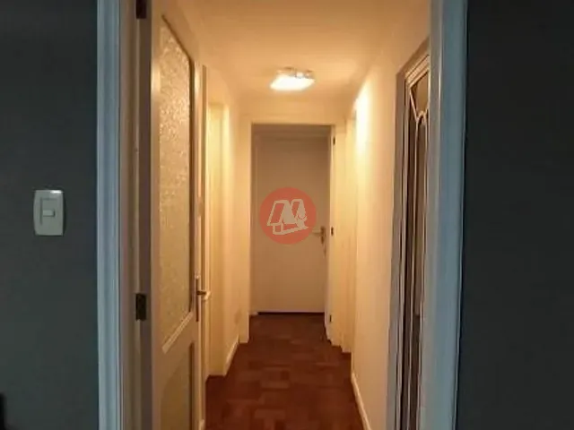 Apartamento com 174m² 3 quartos e 2 banheiros, à venda, no bairro Menino Deus em Porto Alegre