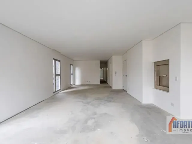 Apartamento 2 quartos e 2 banheiros, à venda, no bairro Bigorrilho em Curitiba