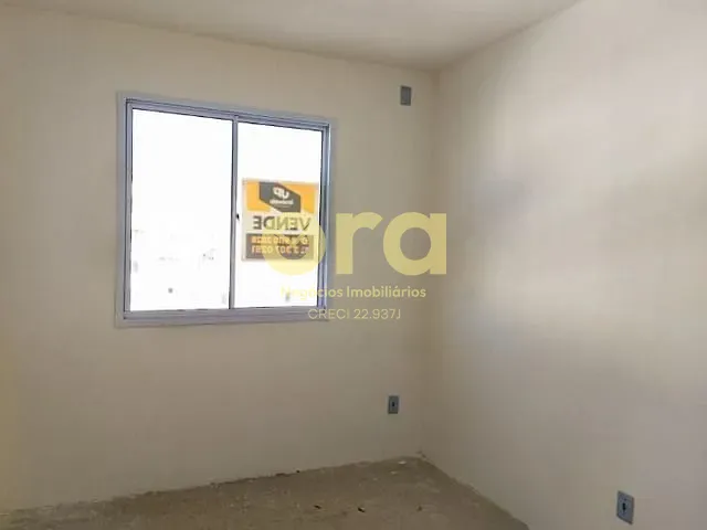 Apartamento 2 quartos e 1 banheiro, à venda, no bairro Três Vendas em Pelotas