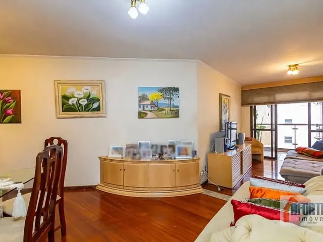 Apartamento 3 quartos e 2 banheiros, para alugar, no bairro Bigorrilho em Curitiba