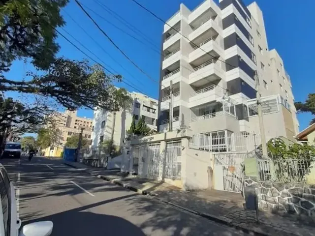 Apartamento 1 quarto e 1 banheiro, para alugar, no bairro Centro em Curitiba