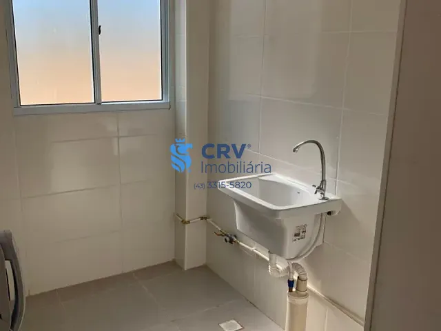 Apartamento 2 quartos e 2 banheiros, à venda, no bairro Parque Jamaica em Londrina