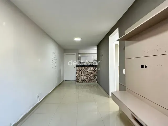 Apartamento com 55m² 2 quartos e 1 banheiro, para alugar, no bairro Planalto em Belo Horizonte