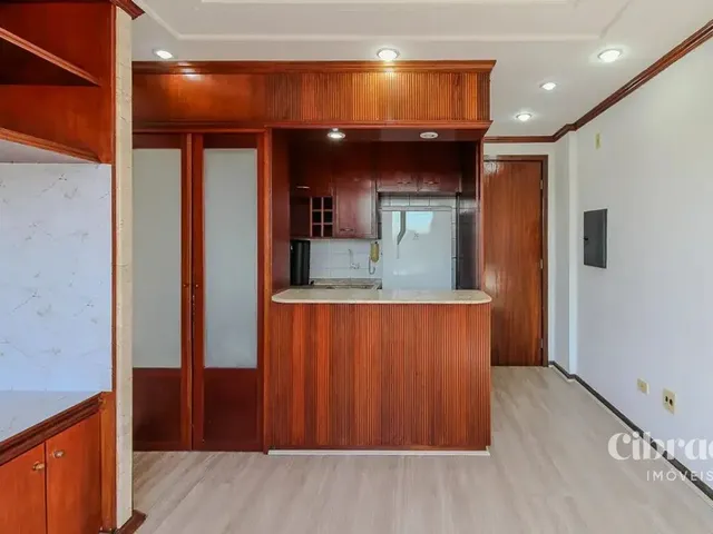 Apartamento 1 quarto e 1 banheiro, à venda, no bairro Santa Quitéria em Curitiba