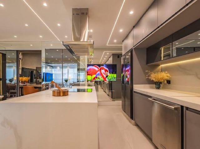 Apartamento com 123m² 3 quartos e 4 banheiros, à venda ou para alugar, no bairro Sítio Tamboré Alphaville em BARUERI