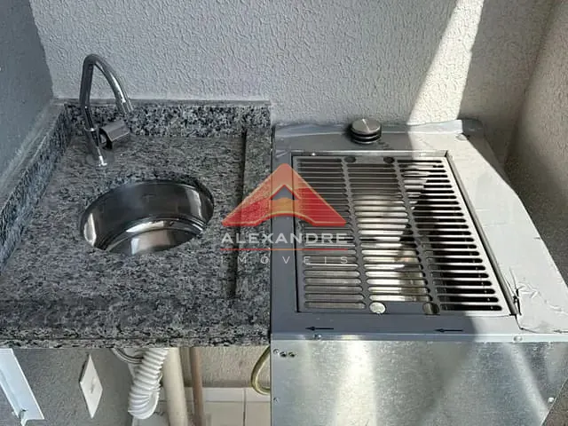 Apartamento com 55m² 2 quartos e 1 banheiro, à venda, no bairro Parque Industrial em São José dos Campos