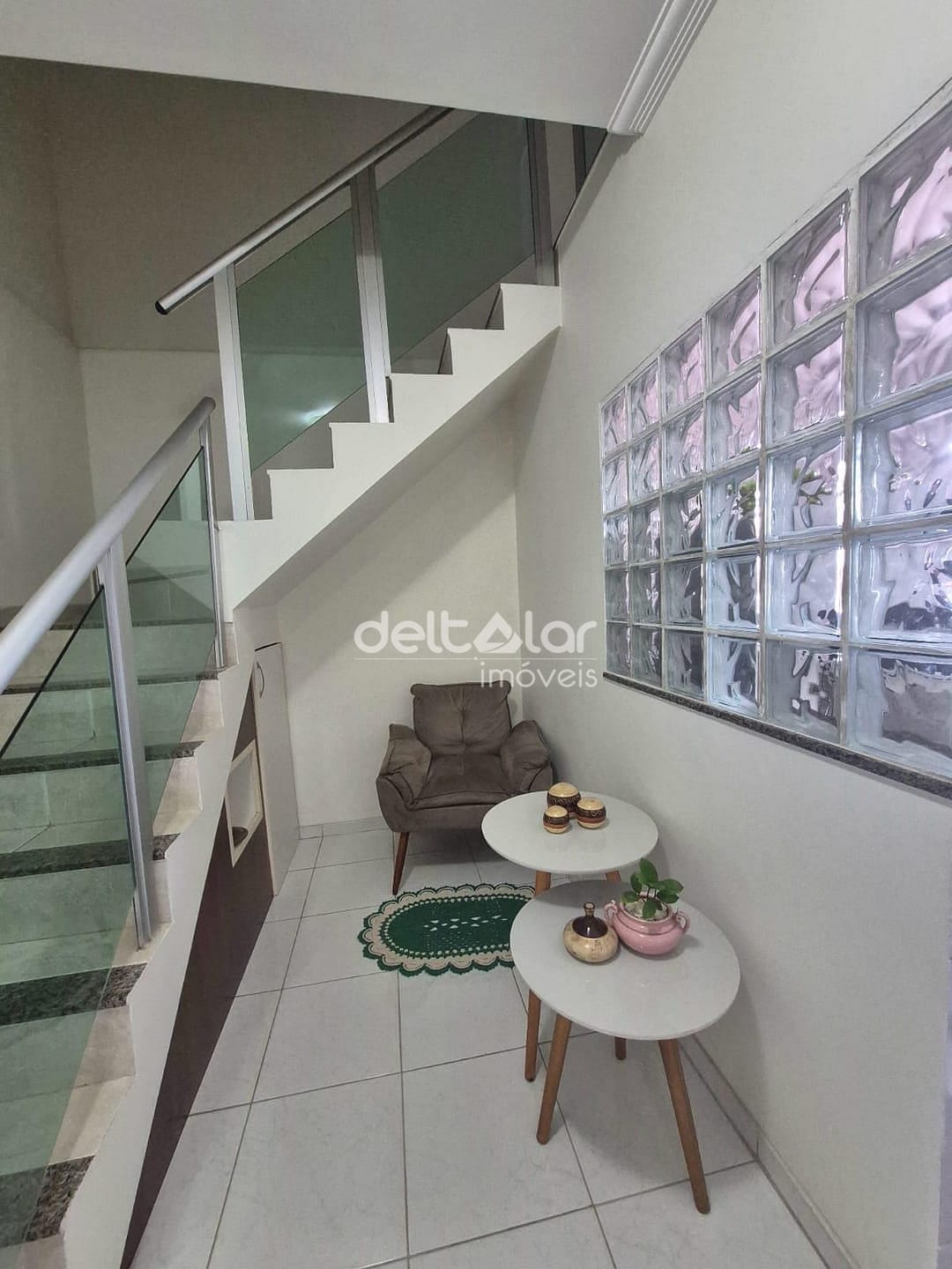 Apartamento à venda com 3 quartos, 90m² - Foto 3