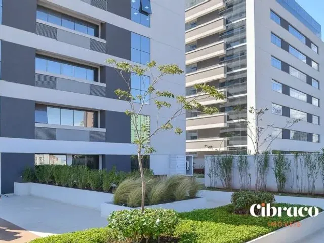 Apartamento 2 quartos e 2 banheiros, à venda, no bairro Centro Cívico em Curitiba
