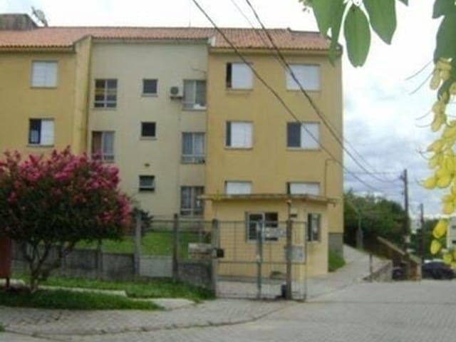 Apartamento 2 quartos e 1 banheiro, à venda, no bairro Três Vendas em Pelotas