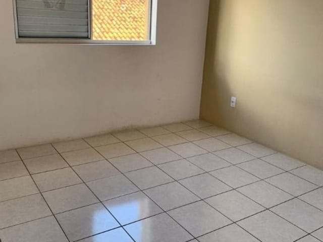 Apartamento 2 quartos e 1 banheiro, à venda, no bairro Três Vendas em Pelotas