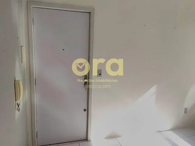 Apartamento 2 quartos e 1 banheiro, à venda, no bairro Três Vendas em Pelotas
