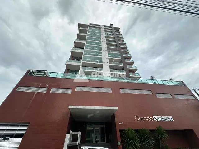 Apartamento com 175m² 2 quartos e 3 banheiros, à venda, no bairro Oficinas em Ponta Grossa