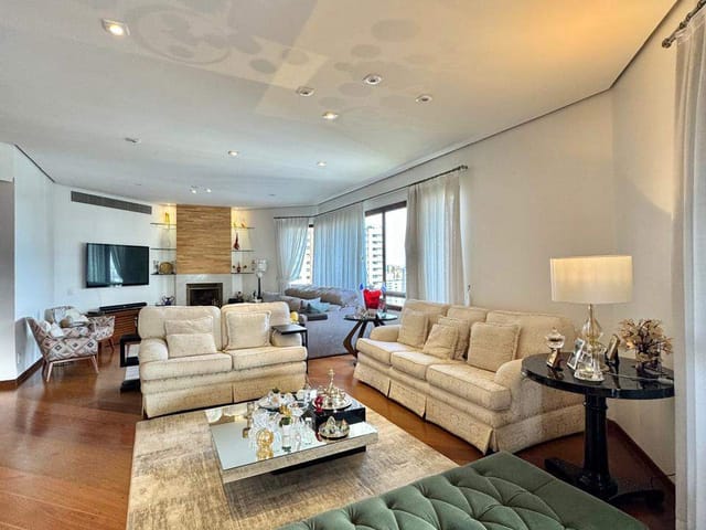Apartamento com 980m² 4 quartos e 4 banheiros, à venda, no bairro Vila Suzana em São Paulo