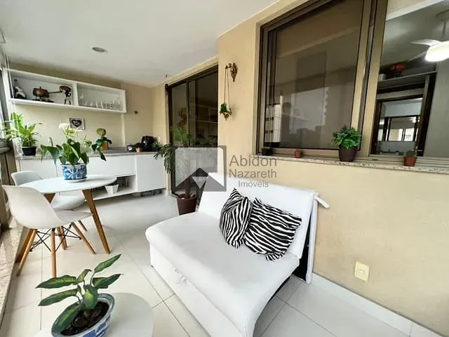 Apartamento com 100m² 2 quartos e 1 banheiro, à venda, no bairro Icaraí em Niterói