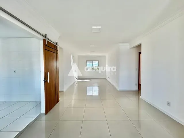 Apartamento com 117m² 3 quartos e 2 banheiros, à venda, no bairro Orfãs em Ponta Grossa
