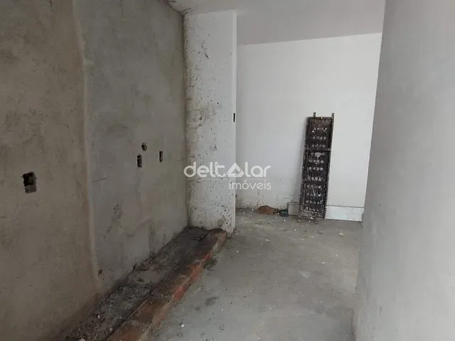 Apartamento com 89m² 2 quartos e 1 banheiro, à venda, no bairro Heliópolis em Belo Horizonte