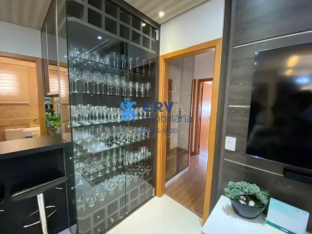 Apartamento com 224m² 3 quartos e 5 banheiros, à venda, no bairro Gleba Fazenda Palhano em Londrina