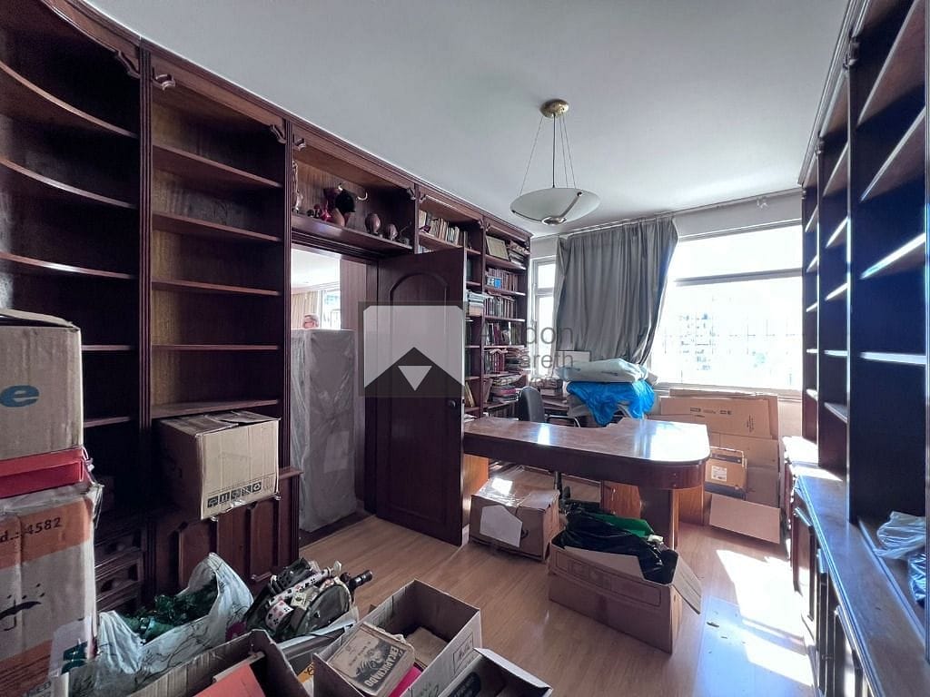 Apartamento à venda com 4 quartos, 180m² - Foto 33