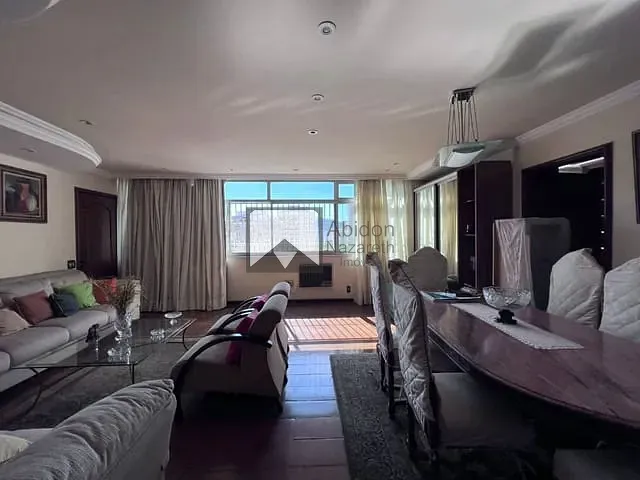 Apartamento com 190m² 4 quartos e 1 banheiro, à venda, no bairro Icaraí em Niterói
