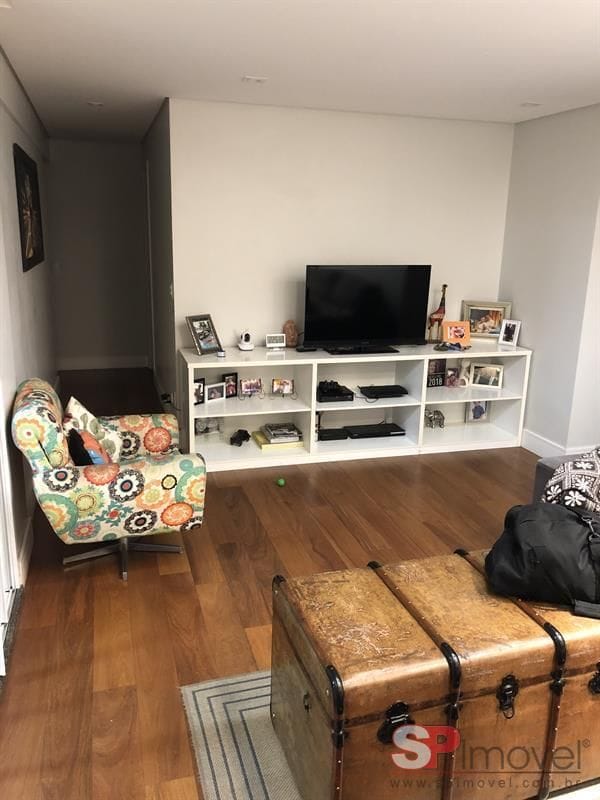 Apartamento com 127m² 3 quartos e 2 banheiros, à venda, no bairro Bom Retiro em São Paulo