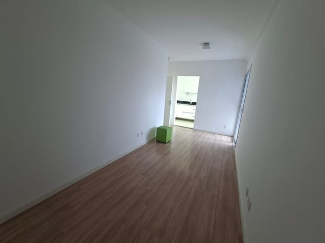 Apartamento 2 quartos e 1 banheiro, à venda, no bairro Urbanova VI em São José dos Campos