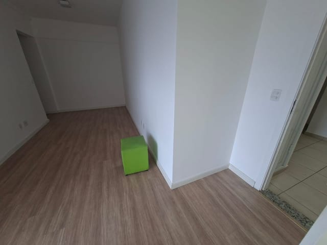 Apartamento 2 quartos e 1 banheiro, à venda, no bairro Urbanova VI em São José dos Campos