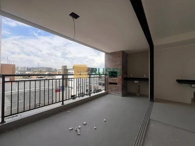 Apartamento com 130m² 3 quartos e 2 banheiros, à venda, no bairro Condomínio Centro Empresarial Taquari em São José dos Campos