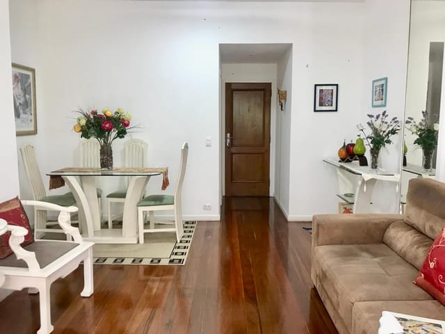 Apartamento 3 quartos e 3 banheiros, à venda, no bairro Centro em Petrópolis