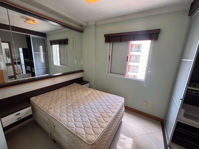 Apartamento com 65m² 2 quartos e 2 banheiros, para alugar, no bairro Parque Residencial Aquarius em São José dos Campos