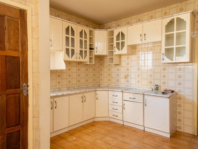 Apartamento 4 quartos e 3 banheiros, à venda, no bairro Centro em Pelotas