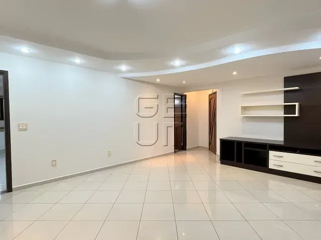 Apartamento com 243m² 3 quartos e 4 banheiros, à venda, no bairro VitórIA em Londrina