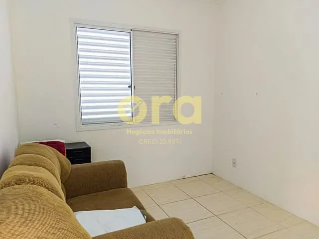 Apartamento com 49m² 2 quartos e 1 banheiro, à venda, no bairro Areal em Pelotas