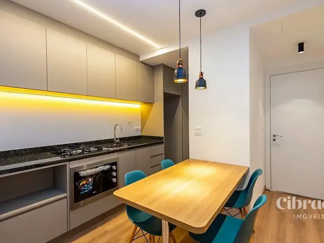 Apartamento 1 quarto e 1 banheiro, para alugar, no bairro Campina do Siqueira em Curitiba